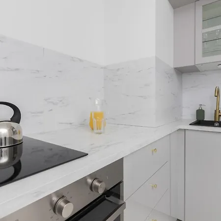 Nasypowa With Parking By Renters Appartement Gdynia