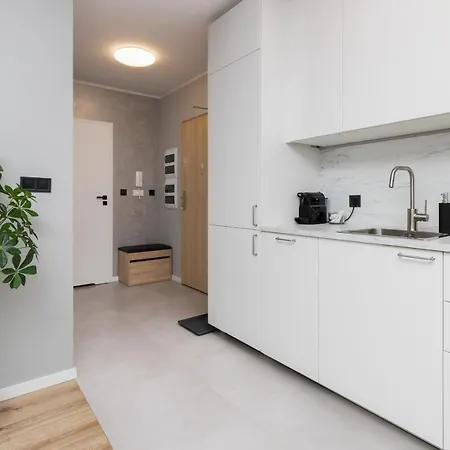 Apartment Nasypowa With Parking By Renters *