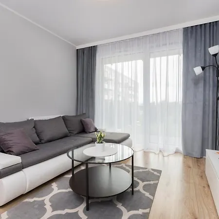 Nasypowa With Parking By Renters Appartement