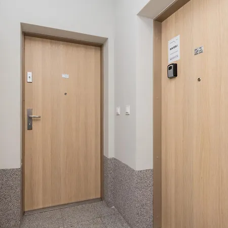 Lejlighed Nasypowa With Parking By Renters