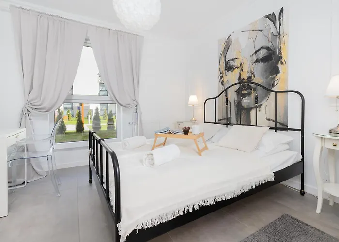 Apartment Nasypowa With Parking By Renters *