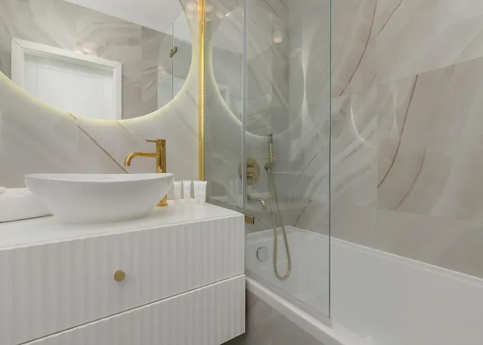 Nasypowa With Parking By Renters