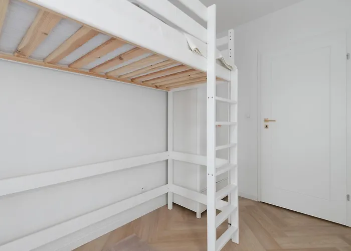 Apartment Nasypowa With Parking By Renters *