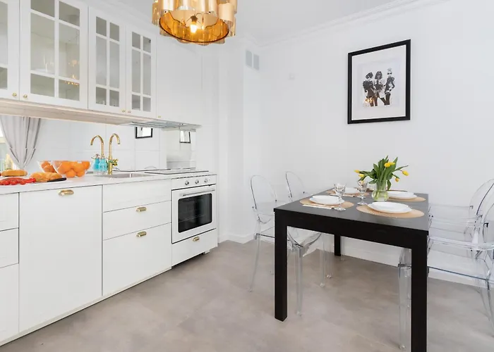 Nasypowa With Parking By Renters