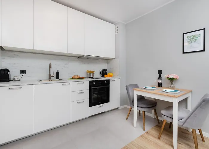 Nasypowa With Parking By Renters